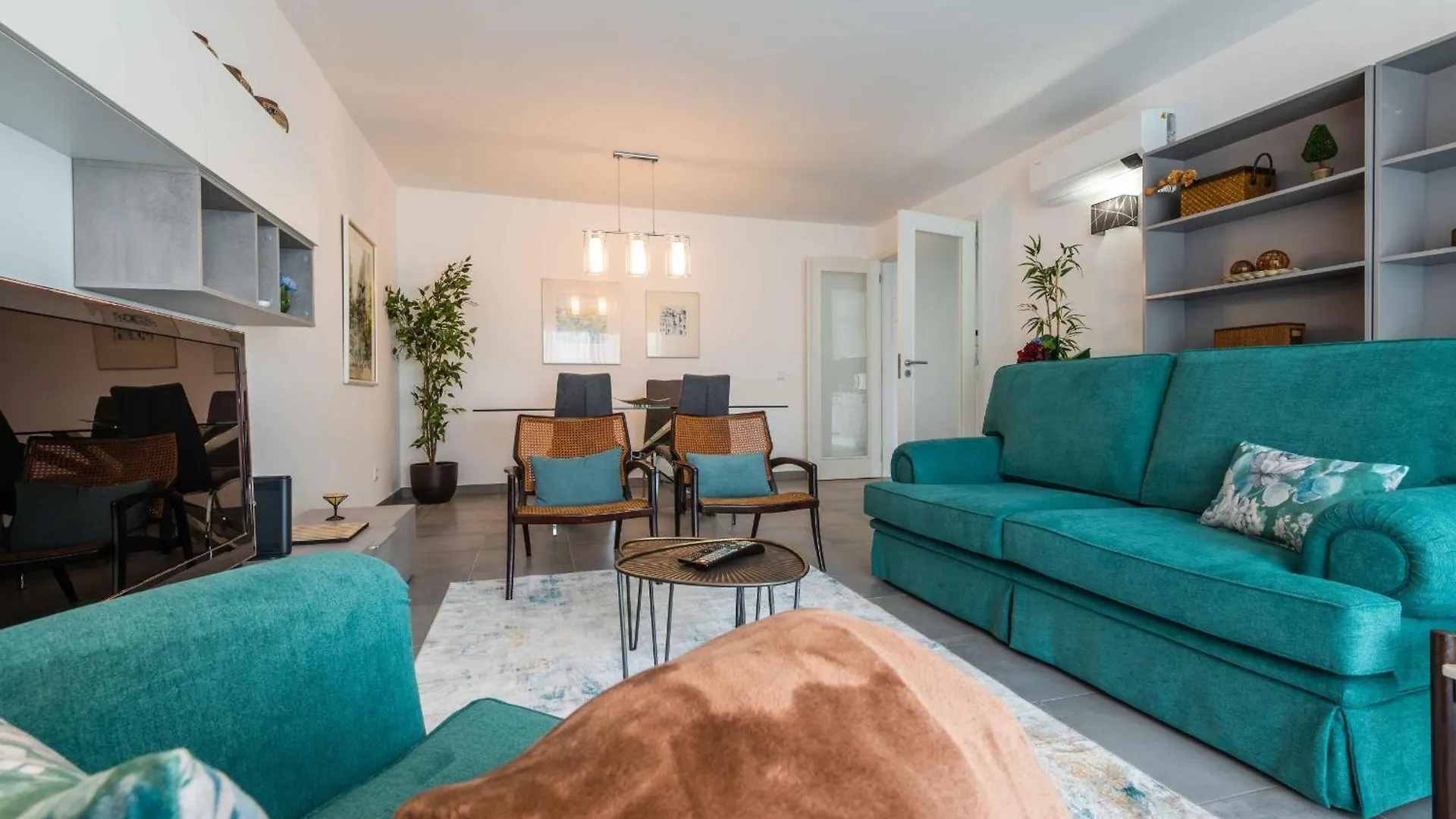 Caravelas 2-Bedroom Apartment With Pool - 50M From The Beach Armacao de Pera