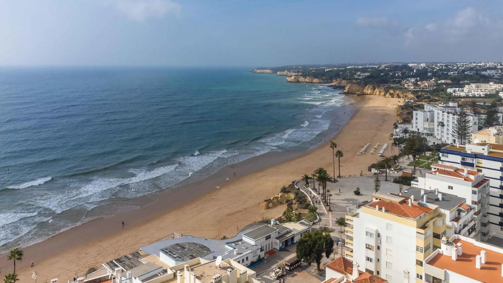 Caravelas 2-Bedroom Apartment With Pool - 50M From The Beach Armacao de Pera 0*,