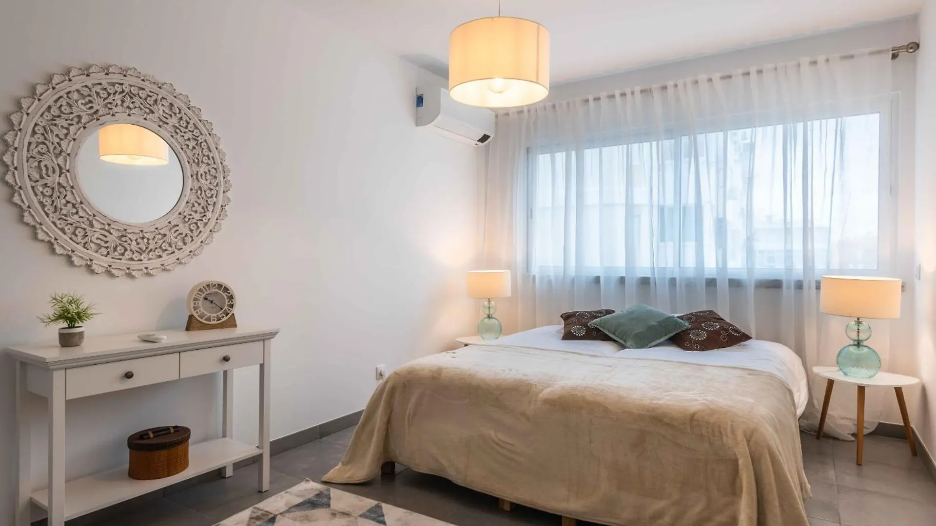 Caravelas 2-Bedroom Apartment With Pool - 50M From The Beach Armacao de Pera