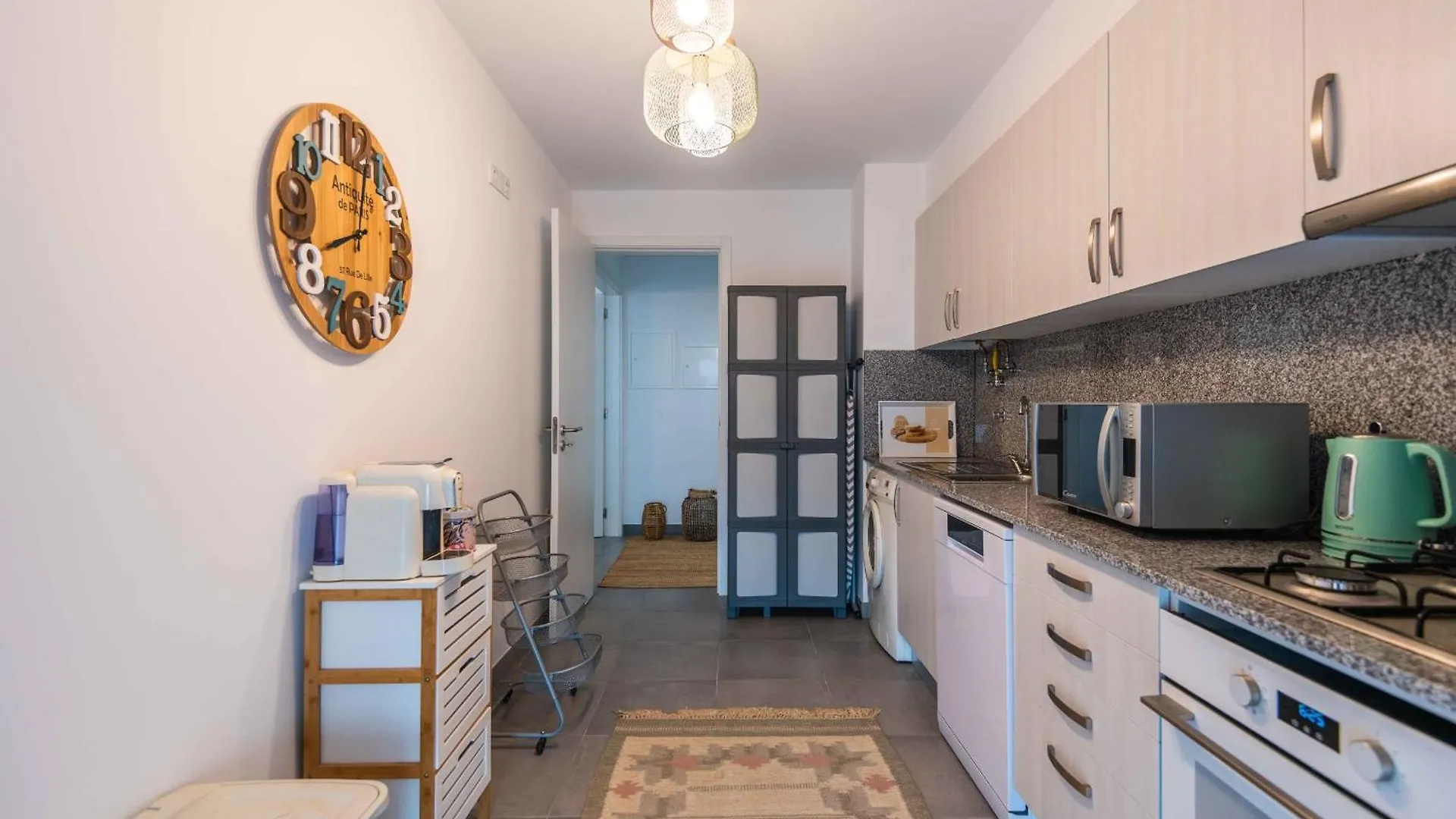 Caravelas 2-Bedroom Apartment With Pool - 50M From The Beach Armacao de Pera